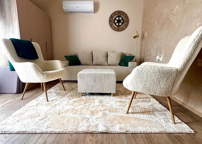 Mirina פוניארצוושהג'